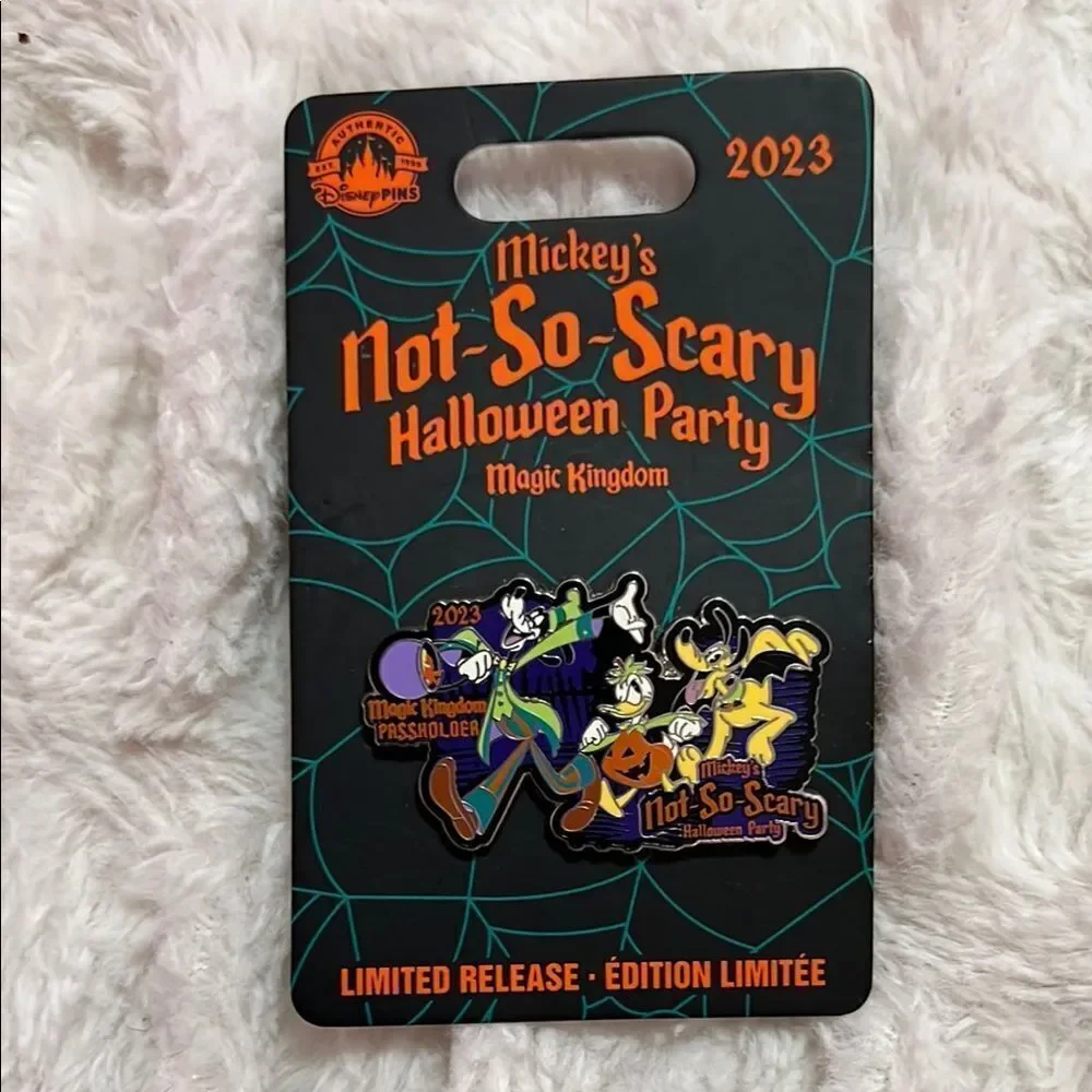 Disney Halloween Party Pin - Black and Purple